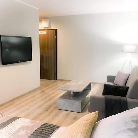 Апартаменты Apartament Konin Prestige Экстерьер фото