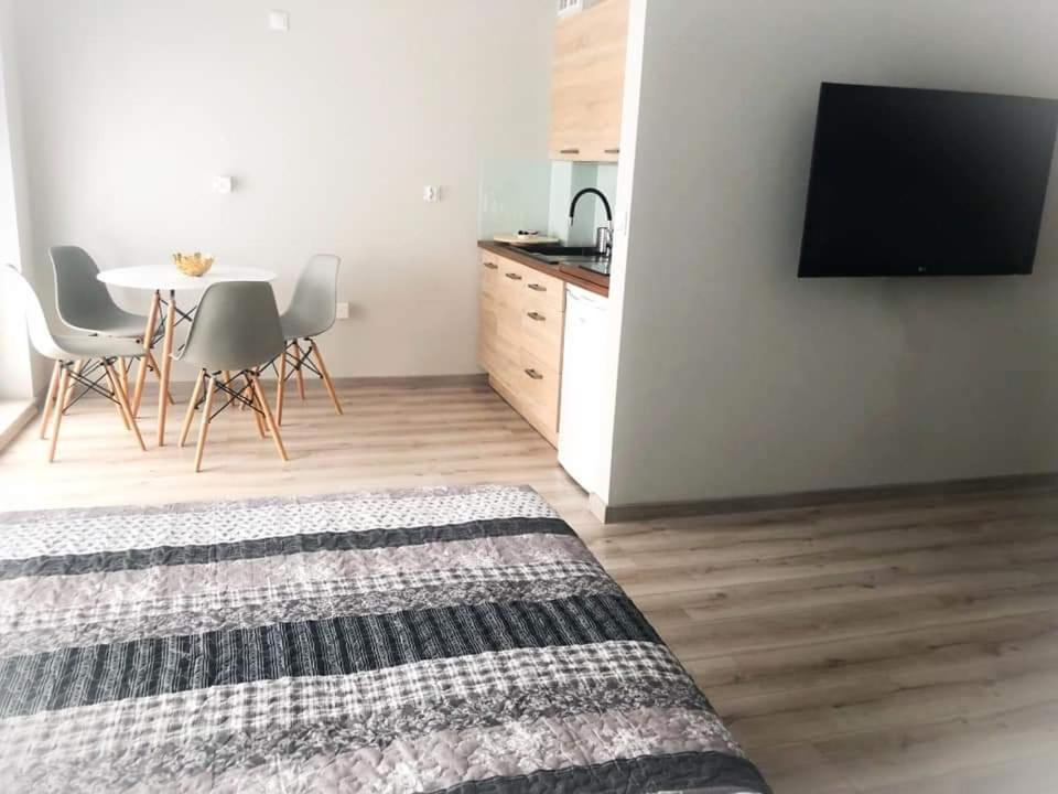 Апартаменты Apartament Konin Prestige Экстерьер фото